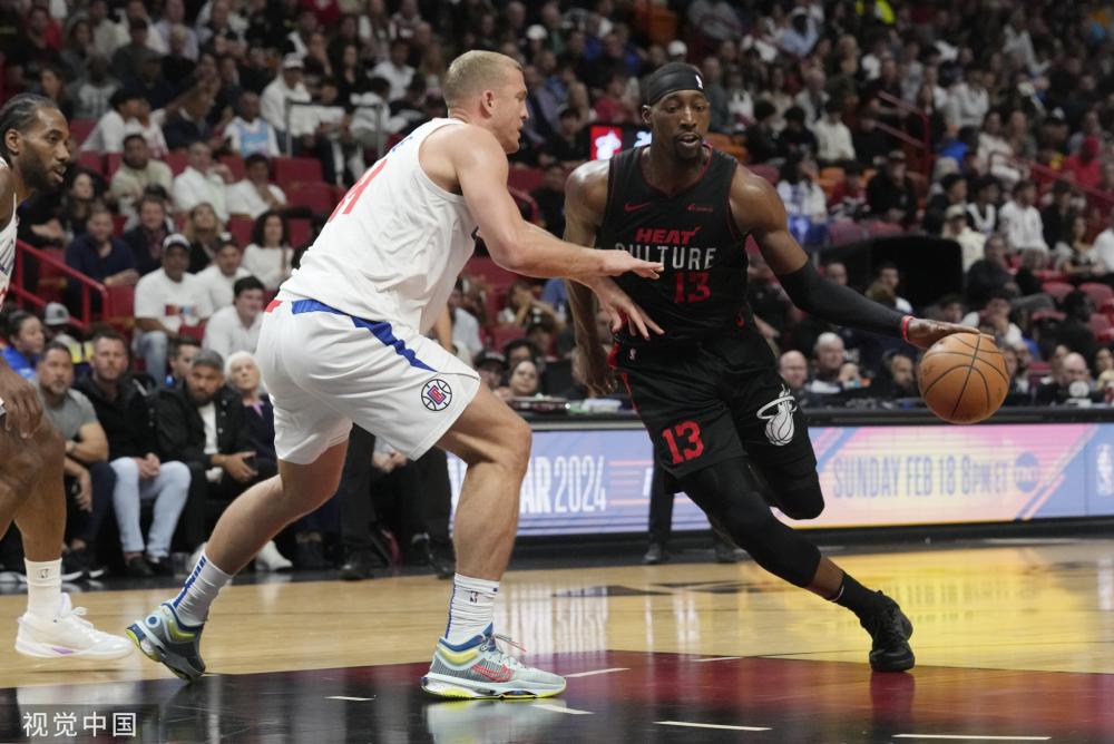 球员合同中 球员合同中