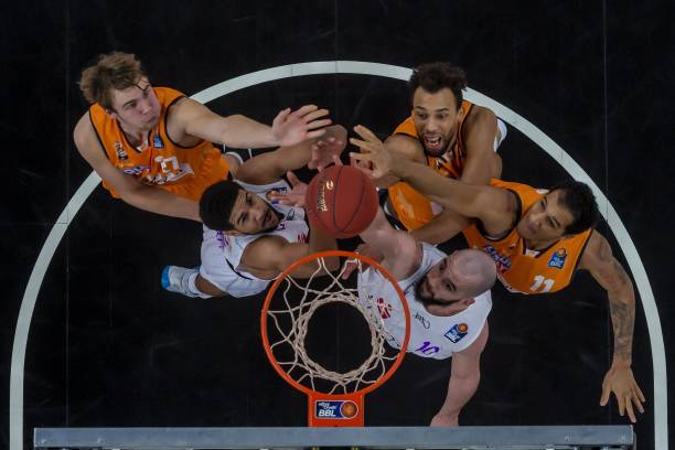 富勒姆此举 富勒姆此举